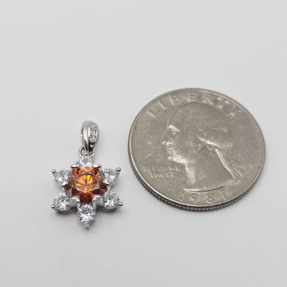 1CTW Dainty MOISSANITE SUNFLOWER Pendant Necklace - Picture 5 of 7